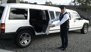 CHAUFFEUR